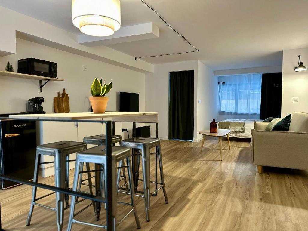 Apartamentos En Urzaiz, Vigo Exterior foto